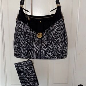 Baggallini Black and White Women's Crossbody bag.